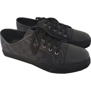 Mens Gucci shoes size 10.5, GG Canvas Black Low